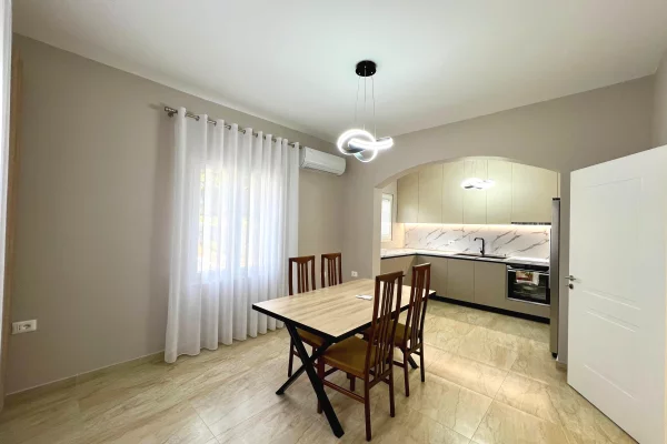 Luxury villas for sale in Tirana 3+1, In Part