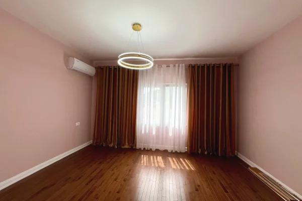 Luxury villas for sale in Tirana 3+1, In Part