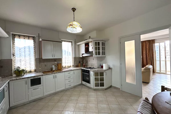 Apartment for rent in Tirana 2+1, Furnished