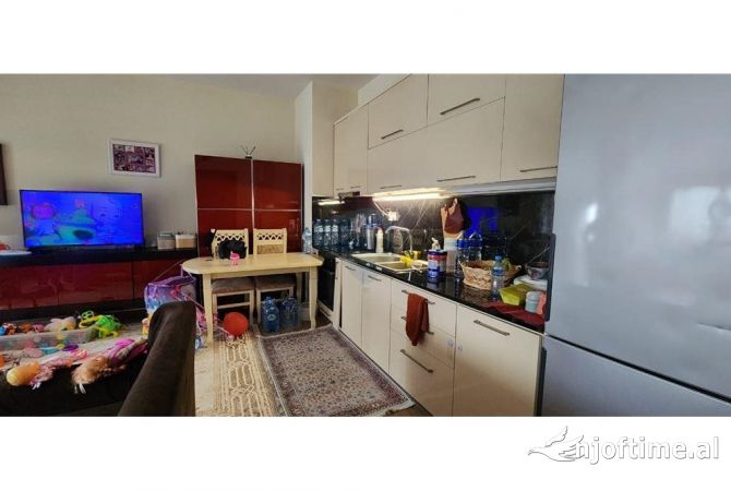 Shtepi ne shitje 2+1 ne Tirane - 150,000 Euro