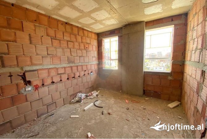 Shtepi ne shitje 1+1 ne Tirane - 85,000 Euro