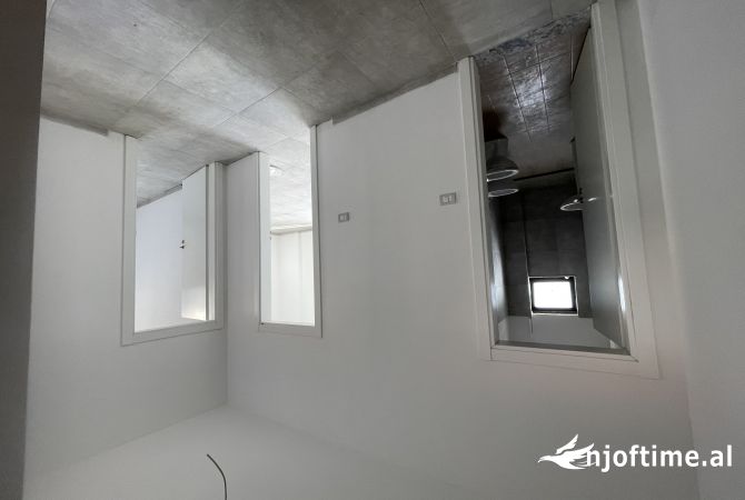 Shtepi ne shitje 2+1 ne Tirane - 135,000 Euro