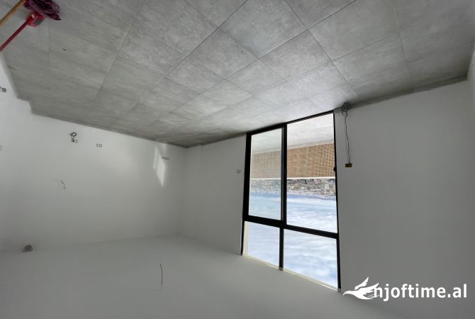 Shtepi ne shitje 2+1 ne Tirane - 135,000 Euro