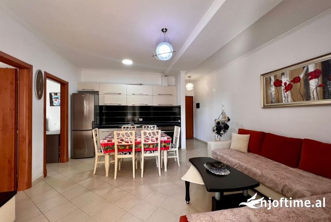 Shtepi me qera 2+1 ne Tirane - 550 Euro