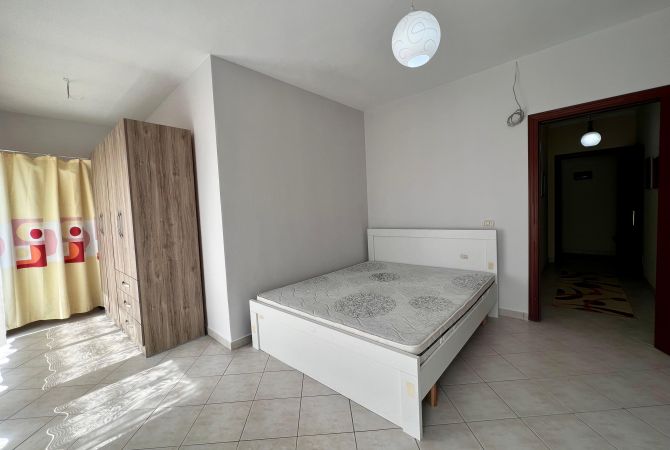 Shtepi me qera 2+1 ne Tirane - 600 Euro