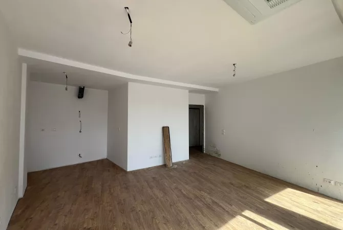 Apartment for sale in Tirana 2+1, Emty