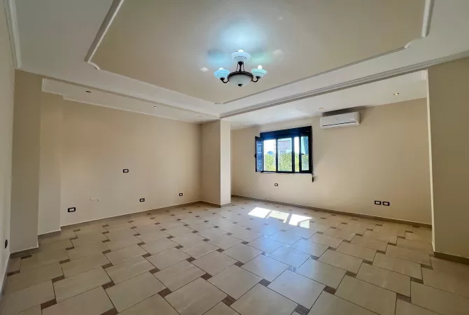 Business Property for Rent 1+1 in Tirana - 950 Euro