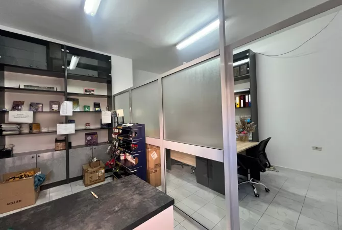 Business Property for Rent 1+1 in Tirana - 450 Euro