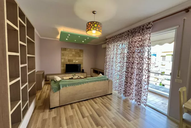 Shtepi me qera 1+1 ne Tirane - 650 Euro