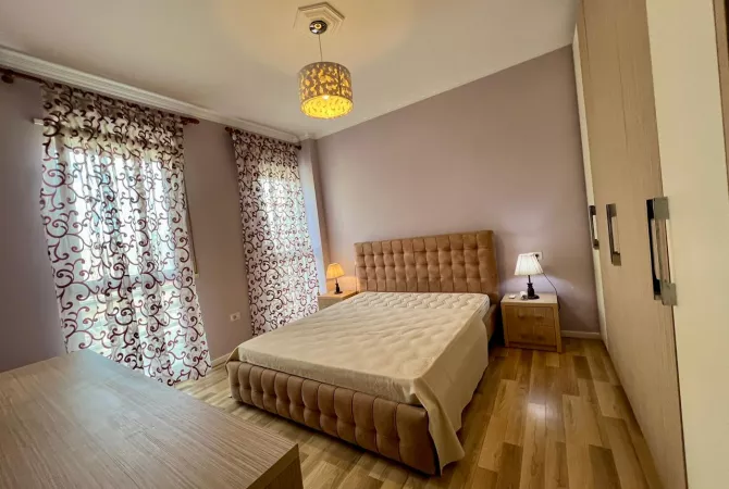 Shtepi me qera 1+1 ne Tirane - 650 Euro