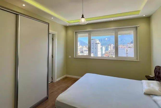 Shtepi me qera 2+1 ne Tirane - 1,100 Euro