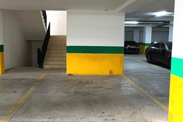 Business Property in Sale 4+1 in Tirana - 90,000 Euro