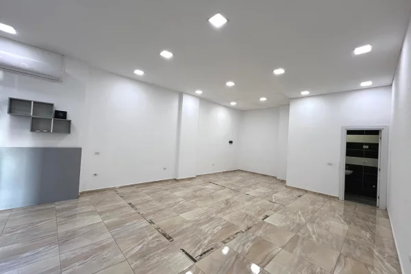 Qira, Ambient Biznesi, “Ali Demi” ,Tirane.