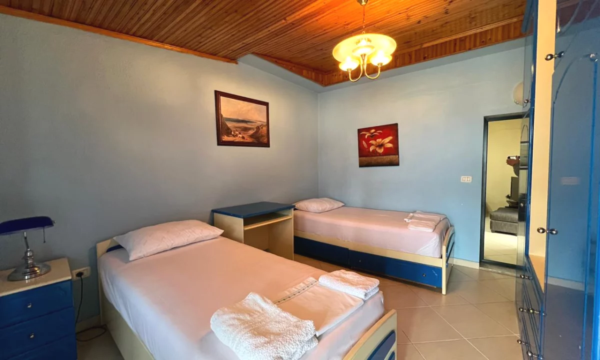 Shtepi ne shitje Apartament ne Pogradec, 2+1, Mobilimi E mobiluar, Pagesa 95,040  Euro.