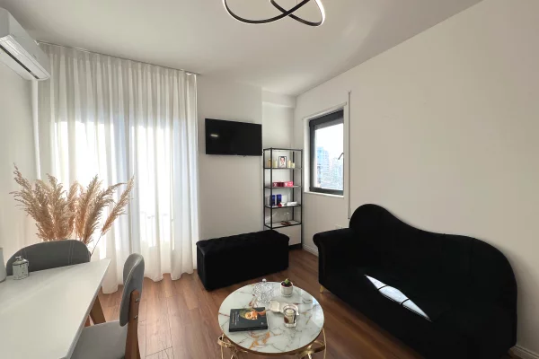 Jepet me qira Apartament 1+1, “Stacioni i Trenit”, Tiranë