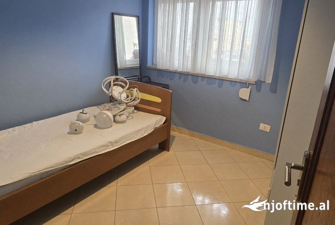 APARTAMENT 2+1 ME QERA