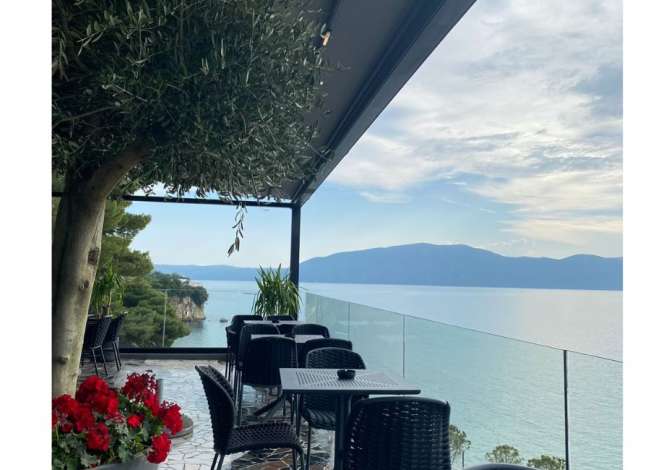 Njoftime Pune ne Vlore, Profesioni Kamarier/e, Banakier/e , Fillestar/Pak eksperience, Pagesa Me Marreveshje.