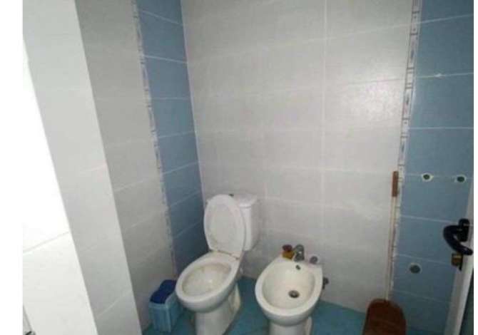 Qera, Ambjent Biznesi