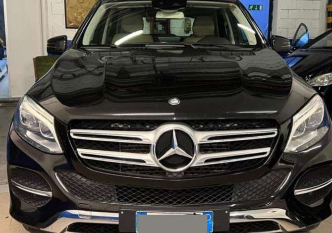 Makina ne shitje ne Tirane - 25,500 Euro