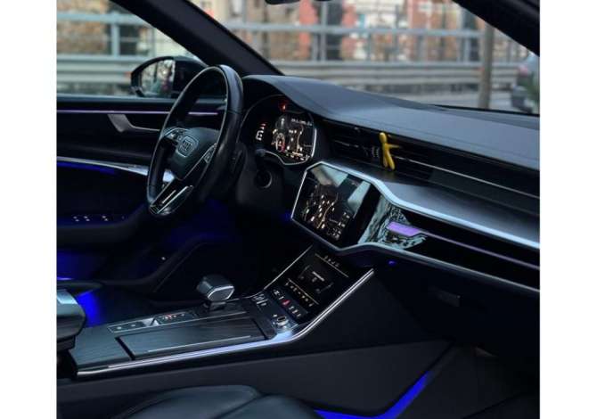 Makina ne shitje ne Tirane, Audi, 2021 Diesel,Kambio Automatik Pagesa 39,000  Euro.