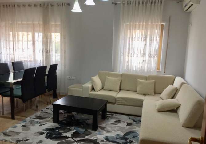 Shtepi me qera 2+1 ne Tirane - 600 Euro