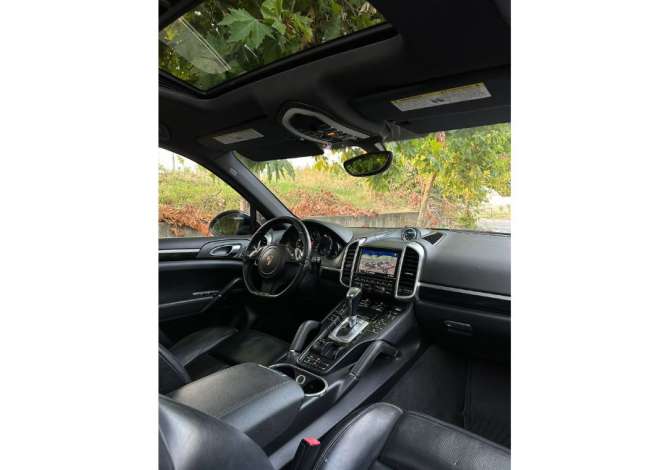 Makina me qera ne Tirane - 120 Euro