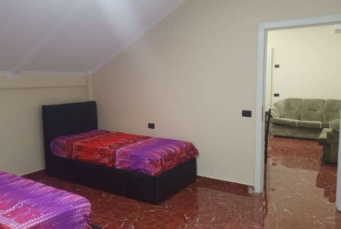 Shtepi me qera Apartament ne Tirane, 1+1, Mobilimi E mobiluar, Pagesa 580  Euro.