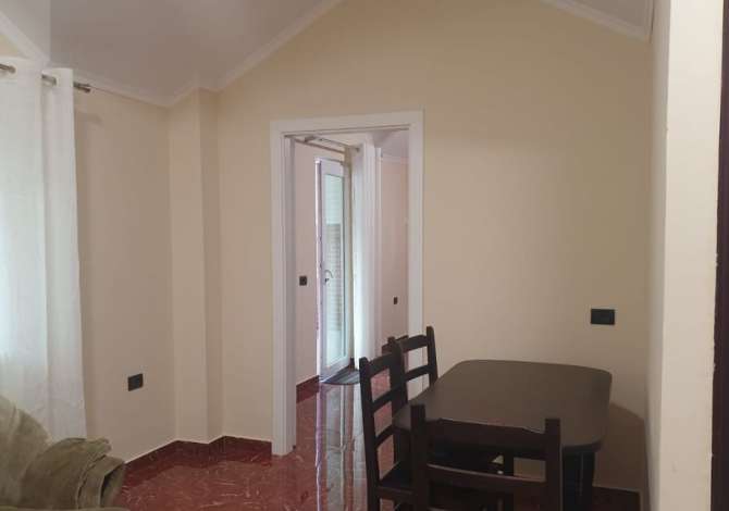 Shtepi me qera Apartament ne Tirane, 1+1, Mobilimi E mobiluar, Pagesa 580  Euro.