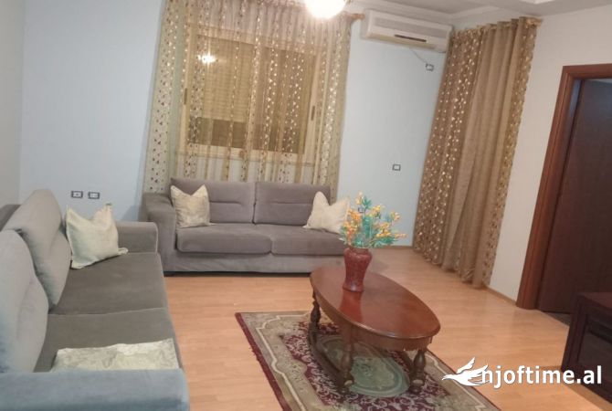 Shtepi me qera 1+1 ne Tirane - 400 Euro