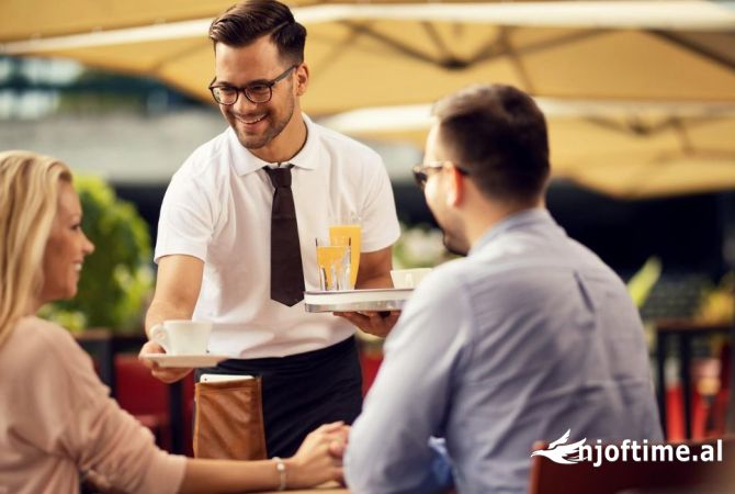 Job Offers Waiter