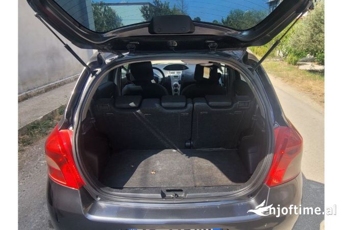 Makina ne shitje  ne Tirane - 4,700 Euro
