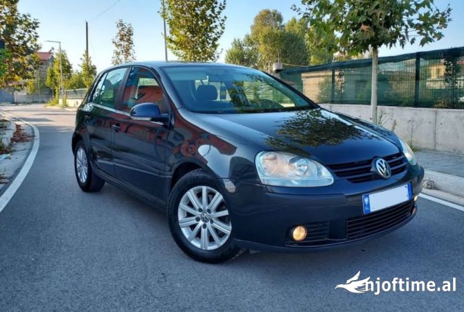 Makina ne shitje  ne Vlore - 4,000 Euro