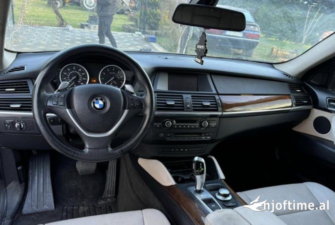 Makina ne shitje  ne Tirane - 5,500 Euro