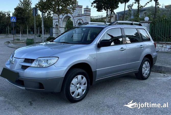 Makina ne shitje ne Tirane - 3,800 Euro