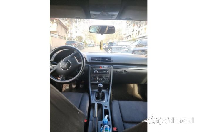 Makina ne shitje  ne Tirane - 1,900 Euro