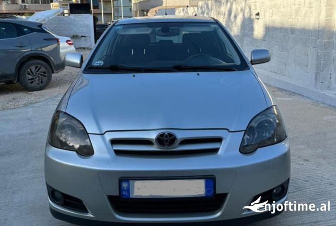 Makina ne shitje ne Tirane - 3,100 Euro