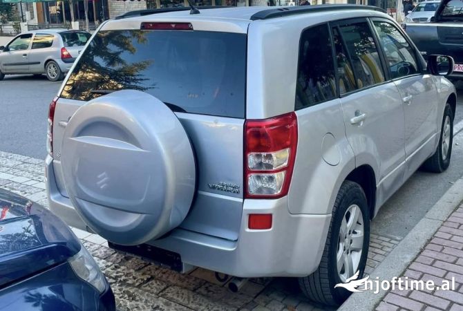 Makina ne shitje  ne Tirane - 5,500 Euro