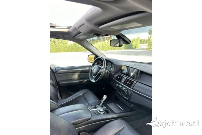 Auto in Vendita  a Durazzo - 9,500 Euro