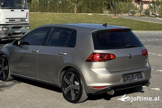 Auto in Vendita  a Durazzo - 10,499 Euro
