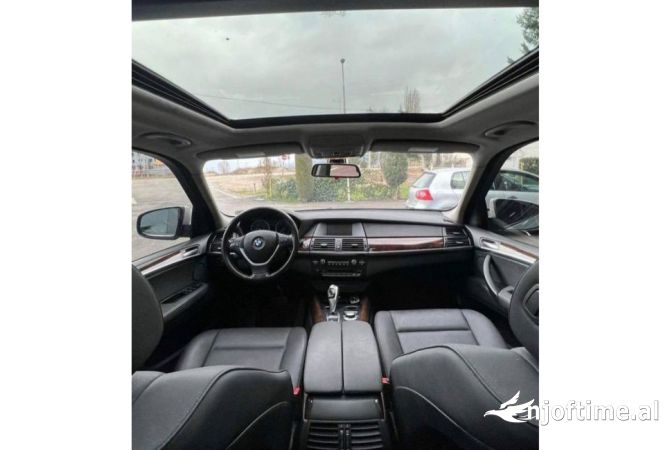 Makina ne shitje  ne Tirane - 5,500 Euro
