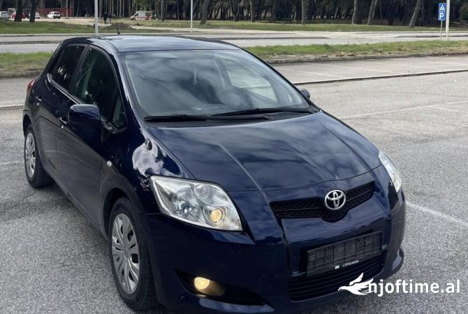 Makina ne shitje ne Tirane - 5,100 Euro