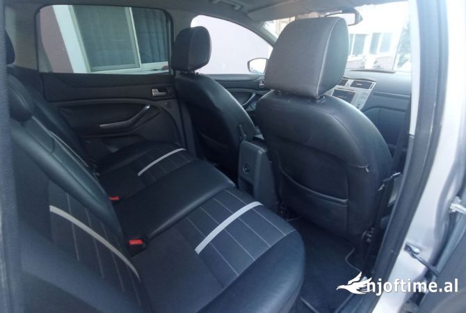 Makina ne shitje  ne Tirane - 6,500 Euro
