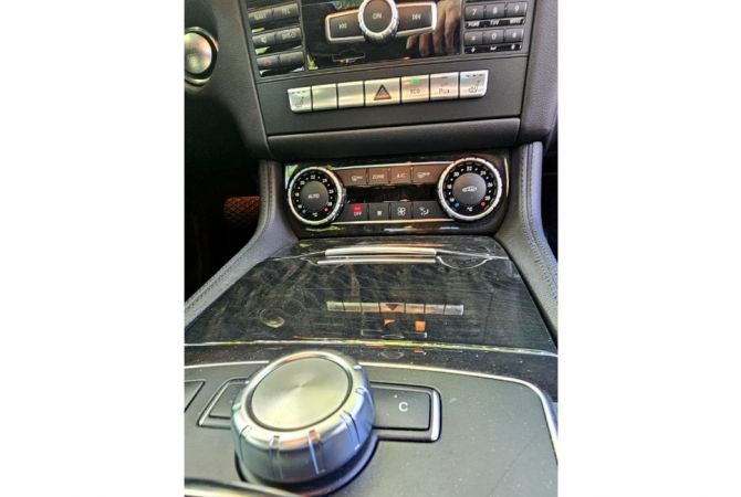 Makina ne shitje ne Tirane, Mercedes-Benz, 2014 Diesel,Kambio Automatik Pagesa 13,500  Euro.