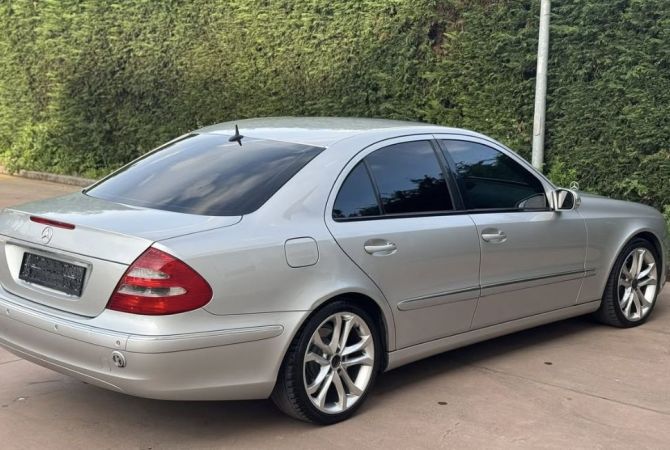 Auto in Vendita  a Tirana - 5,600 Euro