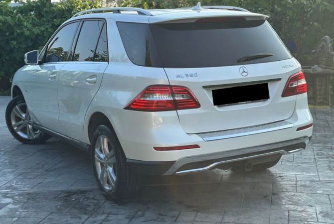 Cars for sale  in Tirana - 17,500 Euro
