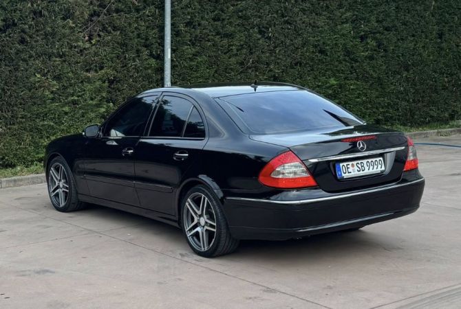 Auto in Vendita  a Tirana - 7,200 Euro