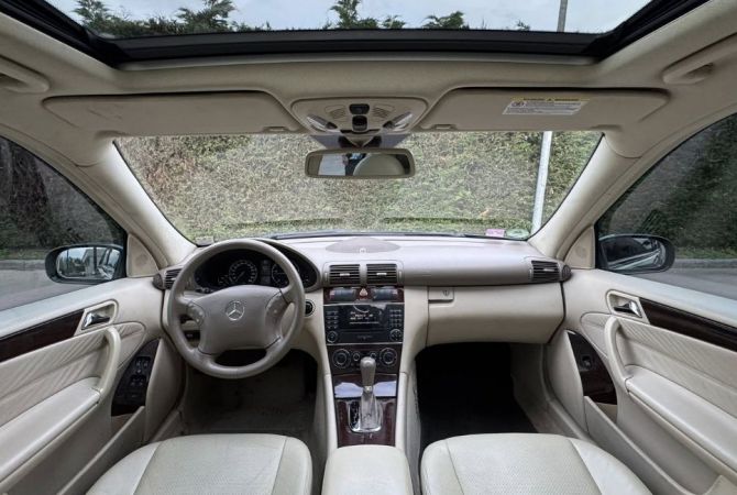 Auto in Vendita  a Tirana - 5,200 Euro