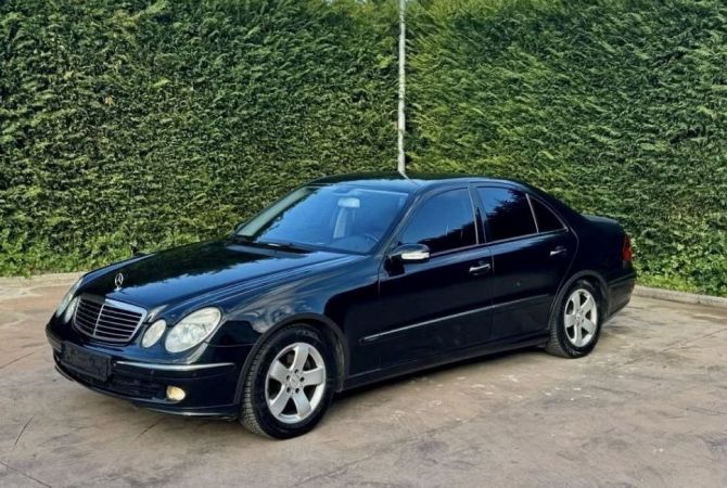 Makina ne shitje ne Tirane - 5,200 Euro