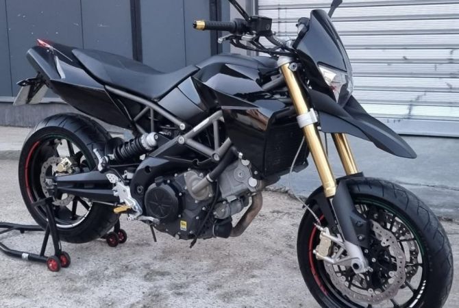 Motorra ne shitje  ne Tirane - 4,700 Euro