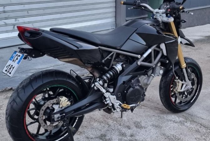 Motorra ne shitje  ne Tirane - 4,700 Euro